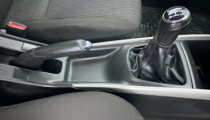 2018 Maruti Baleno DELTA PETROL 1.2, Petrol, Manual, 34,735 km, Gear Lever