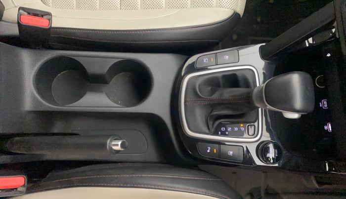 2020 KIA SELTOS GTX PLUS AT 1.5 DIESEL, Diesel, Automatic, 76,180 km, Gear Lever