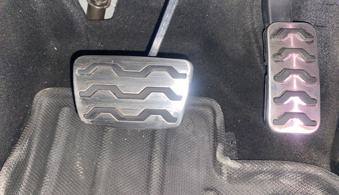 2020 KIA SELTOS GTX PLUS AT 1.5 DIESEL, Diesel, Automatic, 76,180 km, Pedals