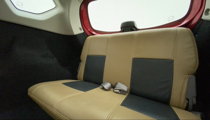 2015 Datsun Go T, Petrol, Manual, 53,328 km, Third Seat Row ( optional )