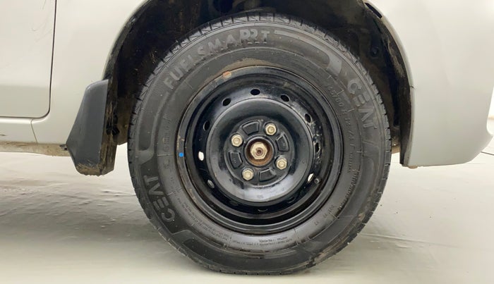 2022 Maruti Alto LXI OPT CNG, CNG, Manual, 33,842 km, Right Front Wheel