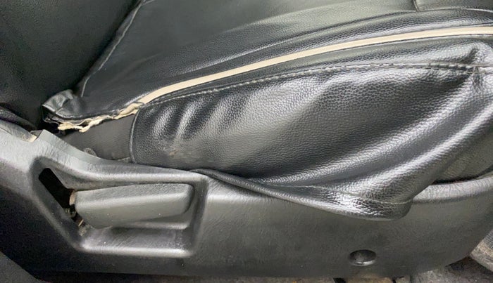 2022 Maruti Alto LXI OPT CNG, CNG, Manual, 33,842 km, Driver Side Adjustment Panel
