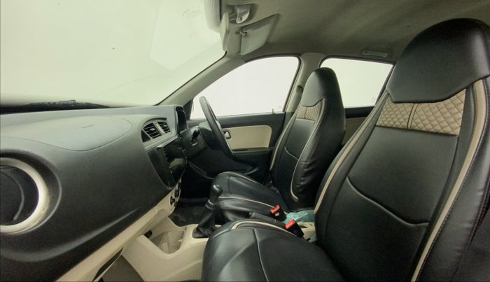 2022 Maruti Alto LXI OPT CNG, CNG, Manual, 33,842 km, Right Side Front Door Cabin