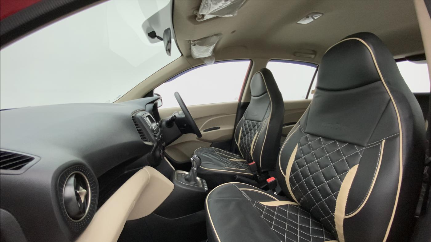 2018 Hyundai NEW SANTRO MAGNA AMT, Petrol, Automatic, 23,436 km, Right Side Front Door Cabin