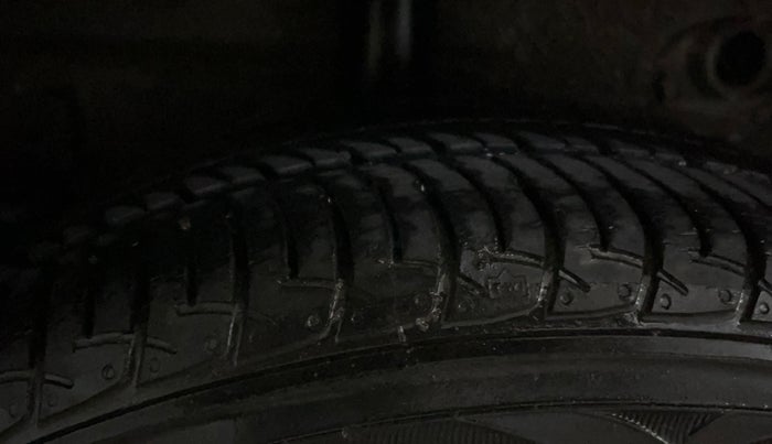 2017 Maruti Celerio ZXI AMT, Petrol, Automatic, 22,322 km, Right Rear Tyre Tread