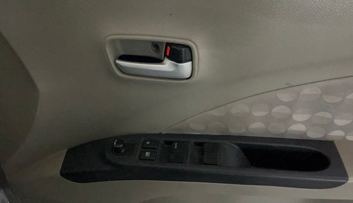 2017 Maruti Celerio ZXI AMT, Petrol, Automatic, 22,322 km, Driver Side Door Panels Control