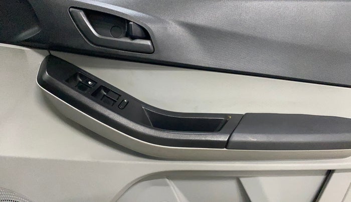 2023 Tata Tiago XT RHYTHM PETROL, Petrol, Manual, 36,782 km, Driver Side Door Panels Control