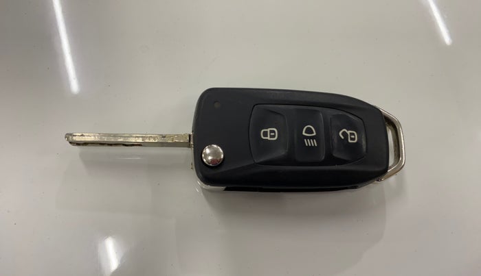 2023 Tata Tiago XT RHYTHM PETROL, Petrol, Manual, 36,782 km, Key Close Up