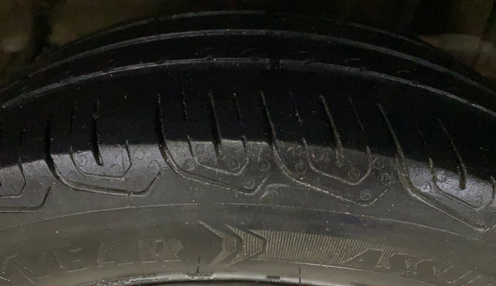 2023 Tata Tiago XT RHYTHM PETROL, Petrol, Manual, 36,782 km, Left Rear Tyre Tread