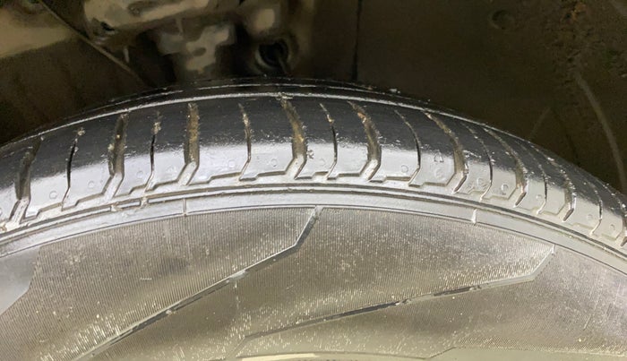 2019 Hyundai VENUE SX PLUS 1.0 TURBO DCT, Petrol, Automatic, 62,026 km, Right Front Tyre Tread