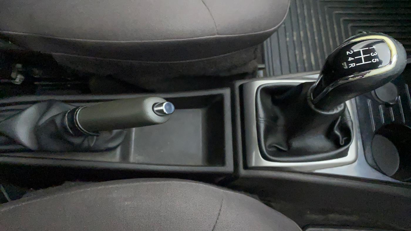 2016 Tata Zest XT RT, Petrol, Manual, 60,223 km, Gear Lever