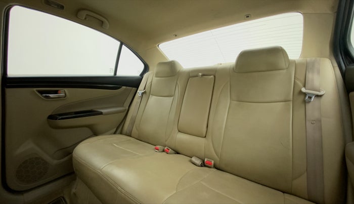 2017 Maruti Ciaz ZETA 1.4  AT PETROL, Petrol, Automatic, 42,258 km, Right Side Rear Door Cabin