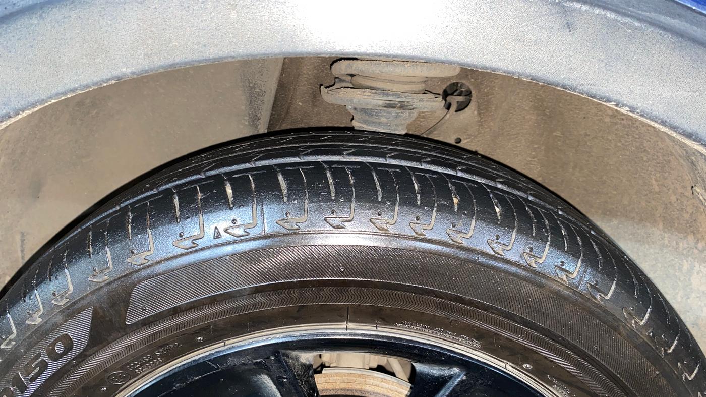 2018 Maruti IGNIS ZETA 1.2, Petrol, Manual, 68,739 km, Left Front Tyre Tread