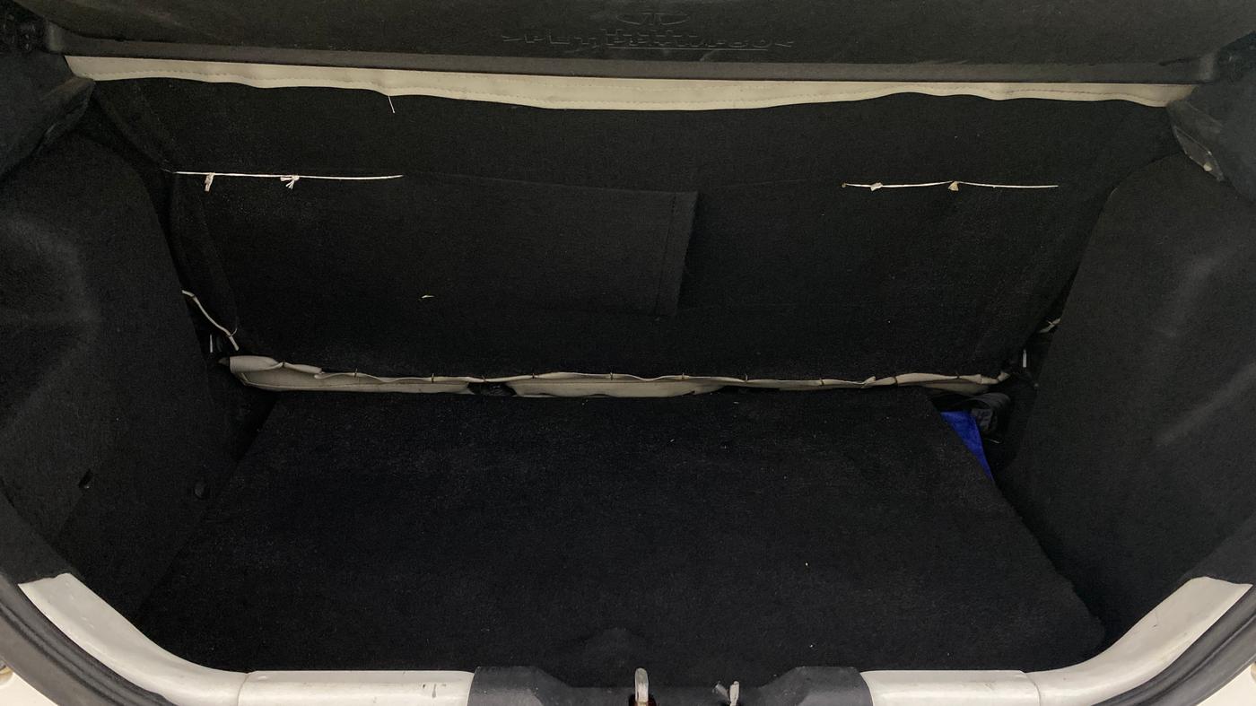 2016 Tata Tiago XZ PETROL, Petrol, Manual, 39,439 km, Boot Inside
