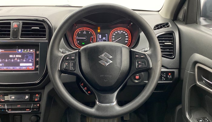 2016 Maruti Vitara Brezza ZDI PLUS DUAL TONE, Diesel, Manual, 82,957 km, Steering Wheel Close Up