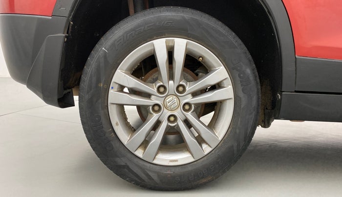 2016 Maruti Vitara Brezza ZDI PLUS DUAL TONE, Diesel, Manual, 82,957 km, Right Rear Wheel