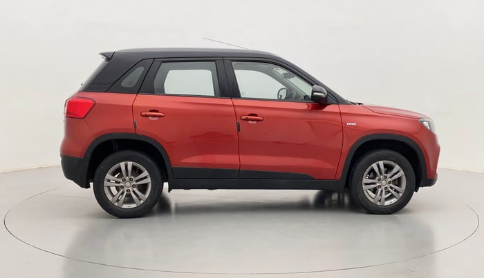 2016 Maruti Vitara Brezza ZDI PLUS DUAL TONE, Diesel, Manual, 82,957 km, Right Side View