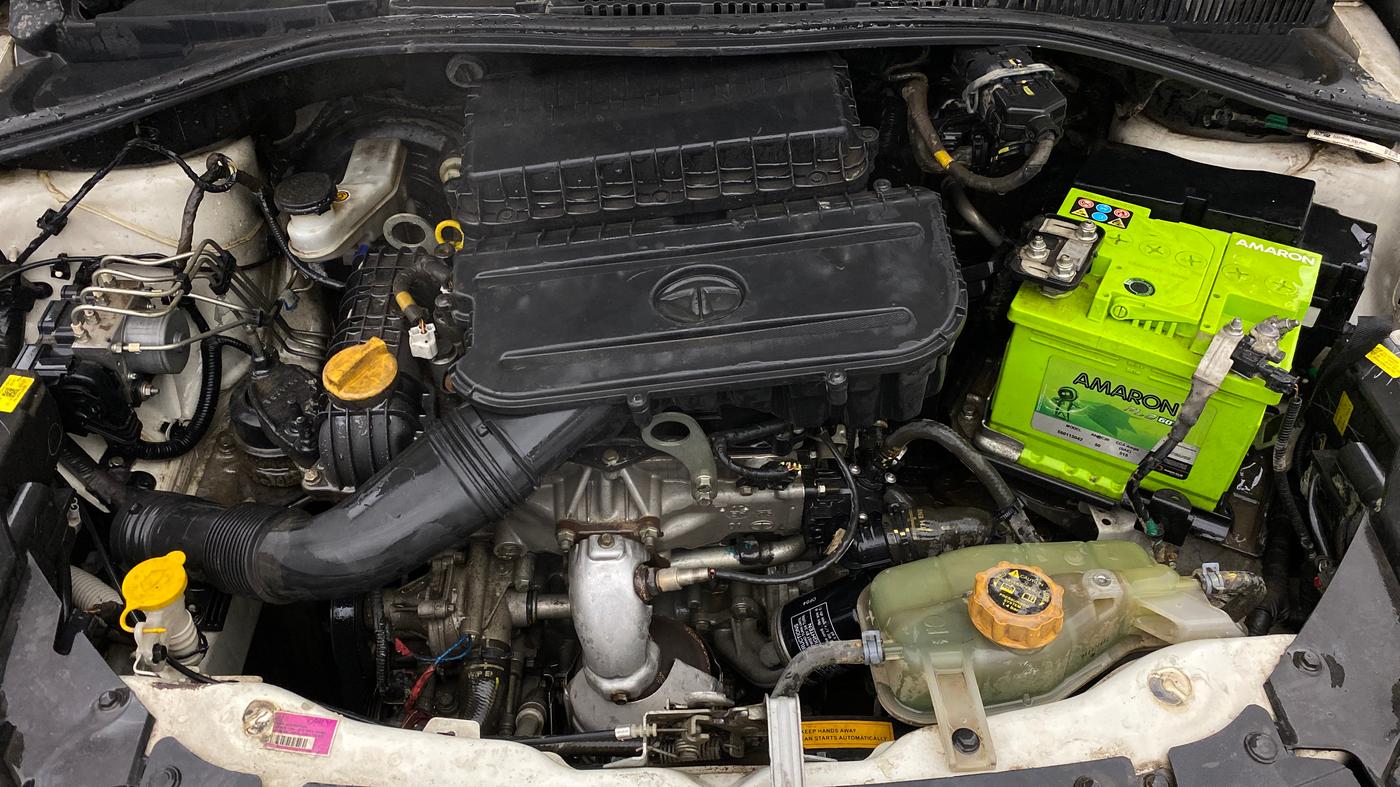 2020 Tata Tiago XT PETROL, Petrol, Manual, 80,633 km, Engine View
