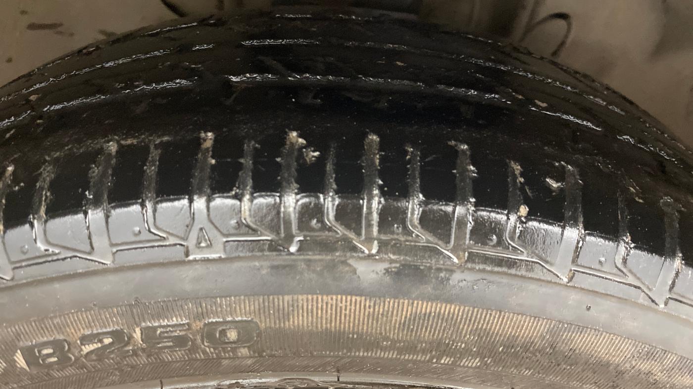 2020 Tata Tiago XT PETROL, Petrol, Manual, 80,633 km, Right Front Tyre Tread
