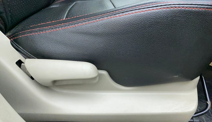 2016 Maruti Celerio VXI AMT (O), Petrol, Automatic, 56,206 km, Driver Side Adjustment Panel