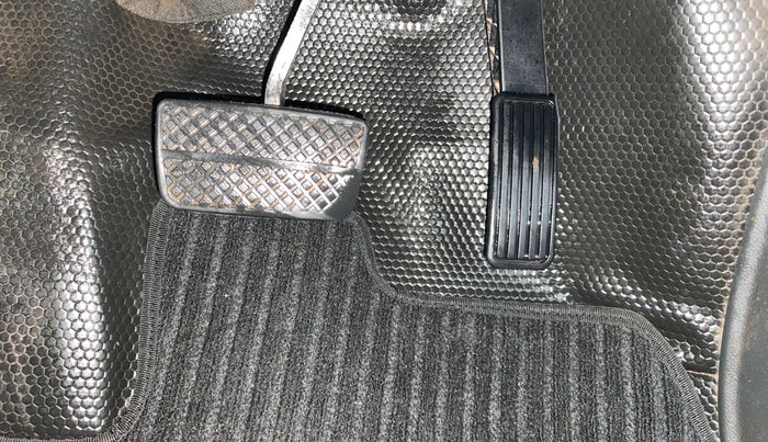 2019 Honda Amaze 1.2L I-VTEC VX CVT, Petrol, Automatic, 63,966 km, Pedals