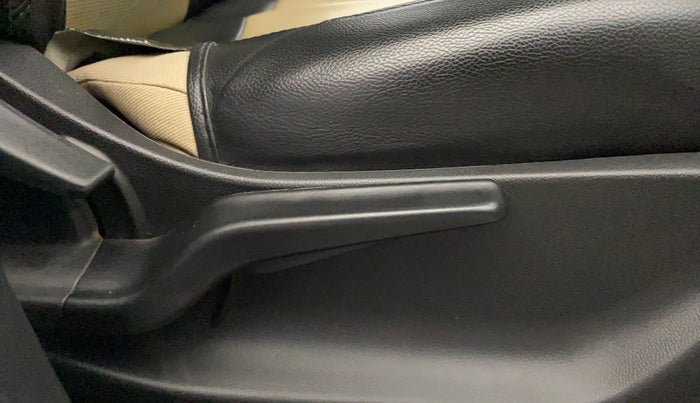 2019 Honda Amaze 1.2L I-VTEC VX CVT, Petrol, Automatic, 63,966 km, Driver Side Adjustment Panel