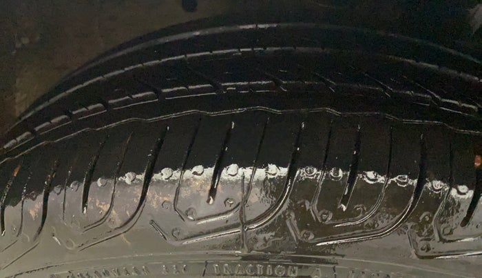 2019 Honda Amaze 1.2L I-VTEC VX CVT, Petrol, Automatic, 63,966 km, Right Front Tyre Tread