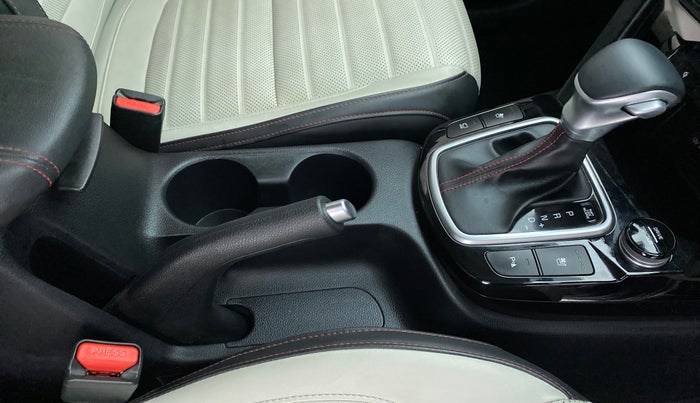 2019 KIA SELTOS GTX + AT PETROL, Petrol, Automatic, 15,887 km, Gear Lever