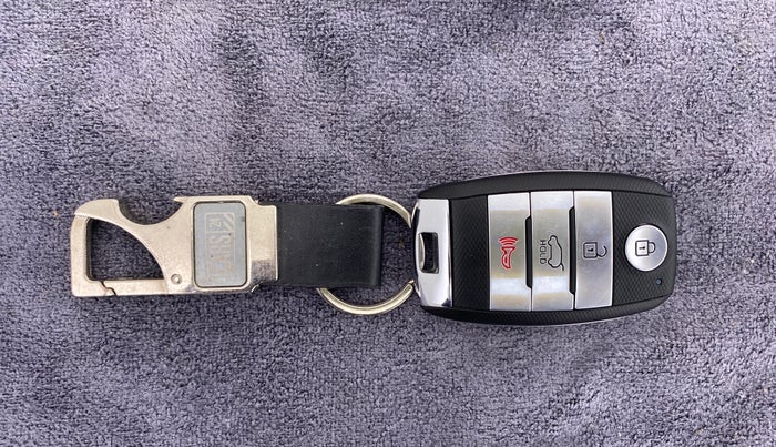 2019 KIA SELTOS GTX + AT PETROL, Petrol, Automatic, 15,887 km, Key Close Up