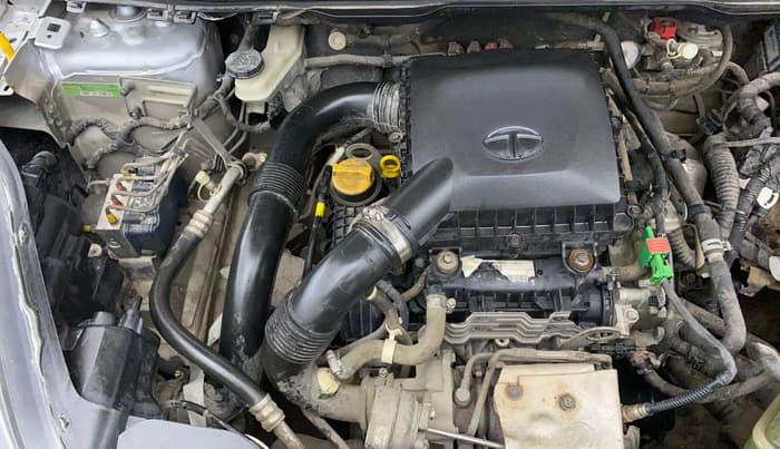 2018 Tata NEXON XM PETROL, CNG, Manual, 1,00,385 km, Engine View - Right