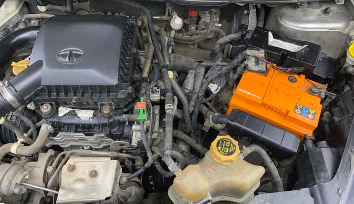 2018 Tata NEXON XM PETROL, CNG, Manual, 1,00,385 km, Engine View - Left