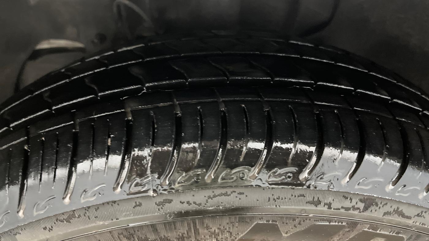 2025 Tata Tiago XM CNG, CNG, Manual, 3,036 km, Left Front Tyre Tread