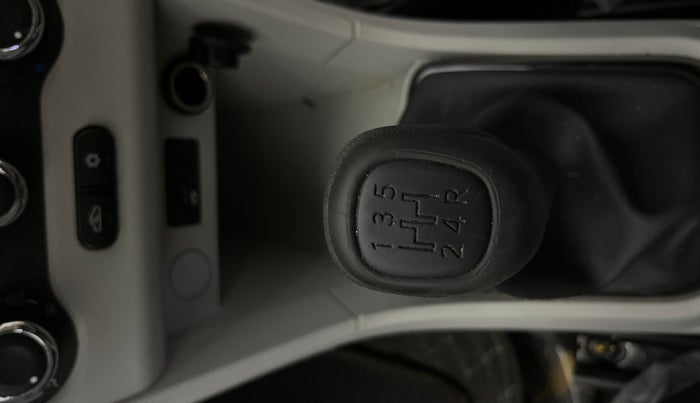 2025 Tata Tiago XM CNG, CNG, Manual, 3,036 km, Gear Lever