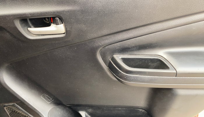 2022 Maruti Celerio ZXI PLUS, Petrol, Manual, 68,578 km, Driver Side Door Panels Control