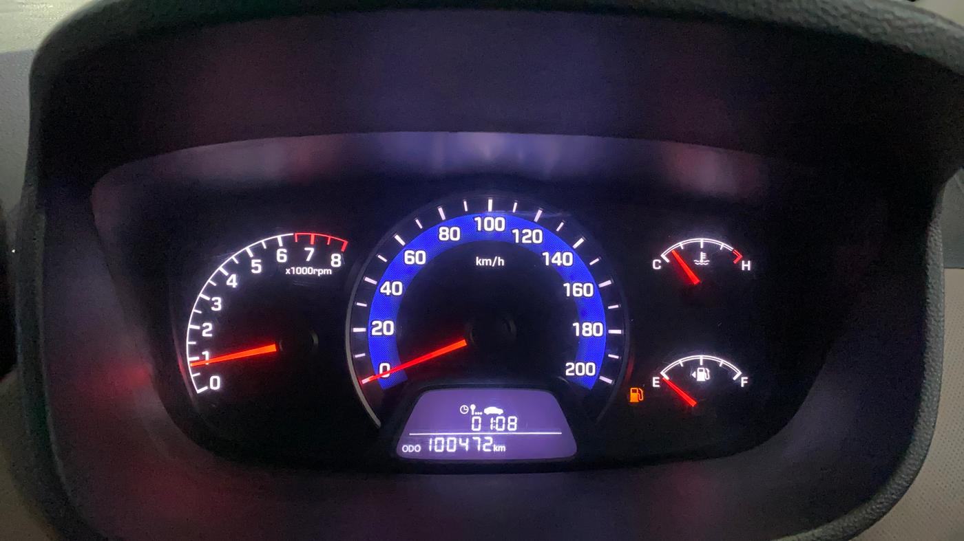 2015 Hyundai Xcent S 1.2, Petrol, Manual, 1,00,466 km, Odometer Image