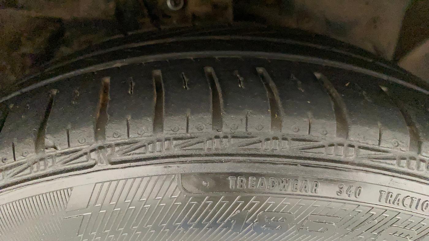 2018 Ford FREESTYLE TITANIUM 1.2 PETROL, Petrol, Manual, 50,067 km, Right Front Tyre Tread