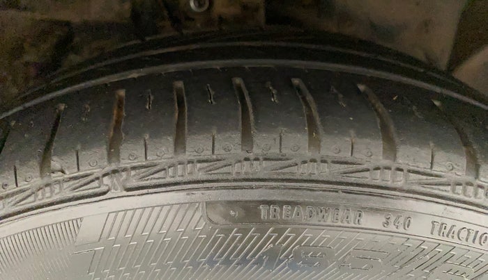 2018 Ford FREESTYLE TITANIUM 1.2 PETROL, Petrol, Manual, 50,067 km, Right Front Tyre Tread