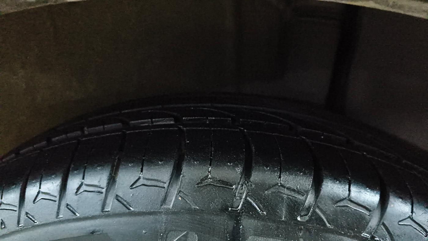 2018 Maruti IGNIS ALPHA 1.2 AMT, Petrol, Automatic, 97,145 km, Left Rear Tyre Tread