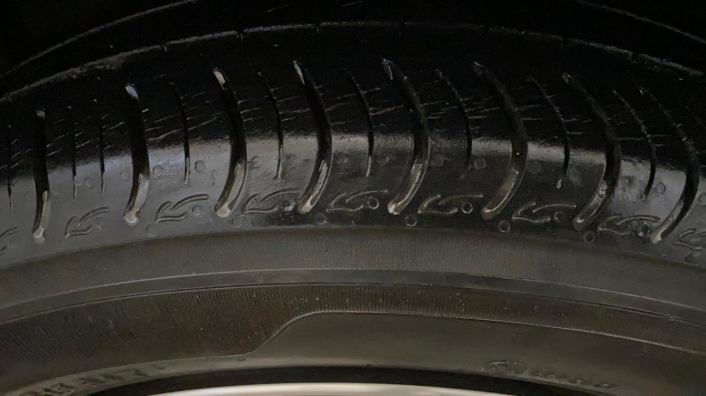 2022 Honda Amaze 1.2L I-VTEC VX CVT, Petrol, Automatic, 14,334 km, Left Front Tyre Tread