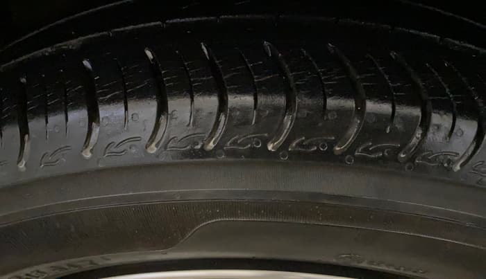 2022 Honda Amaze 1.2L I-VTEC VX CVT, Petrol, Automatic, 14,334 km, Left Front Tyre Tread