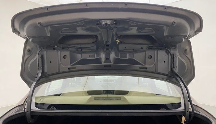 2016 Maruti Ciaz VXI+, Petrol, Manual, 93,385 km, Boot Door Open