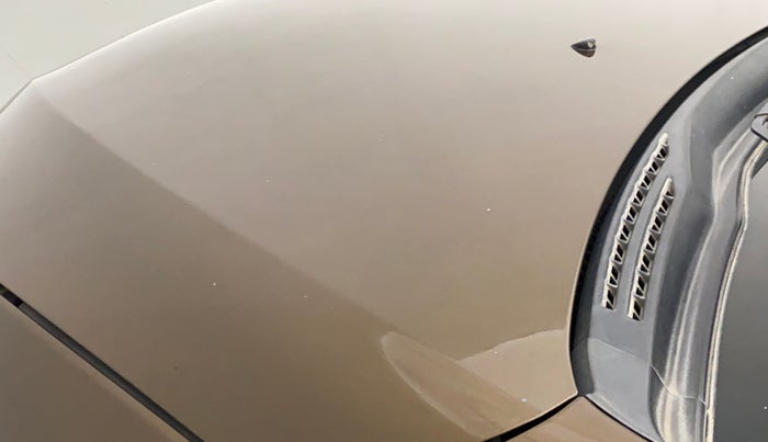 2016 Maruti Ciaz VXI+, Petrol, Manual, 93,385 km, Bonnet (hood) - Slightly dented