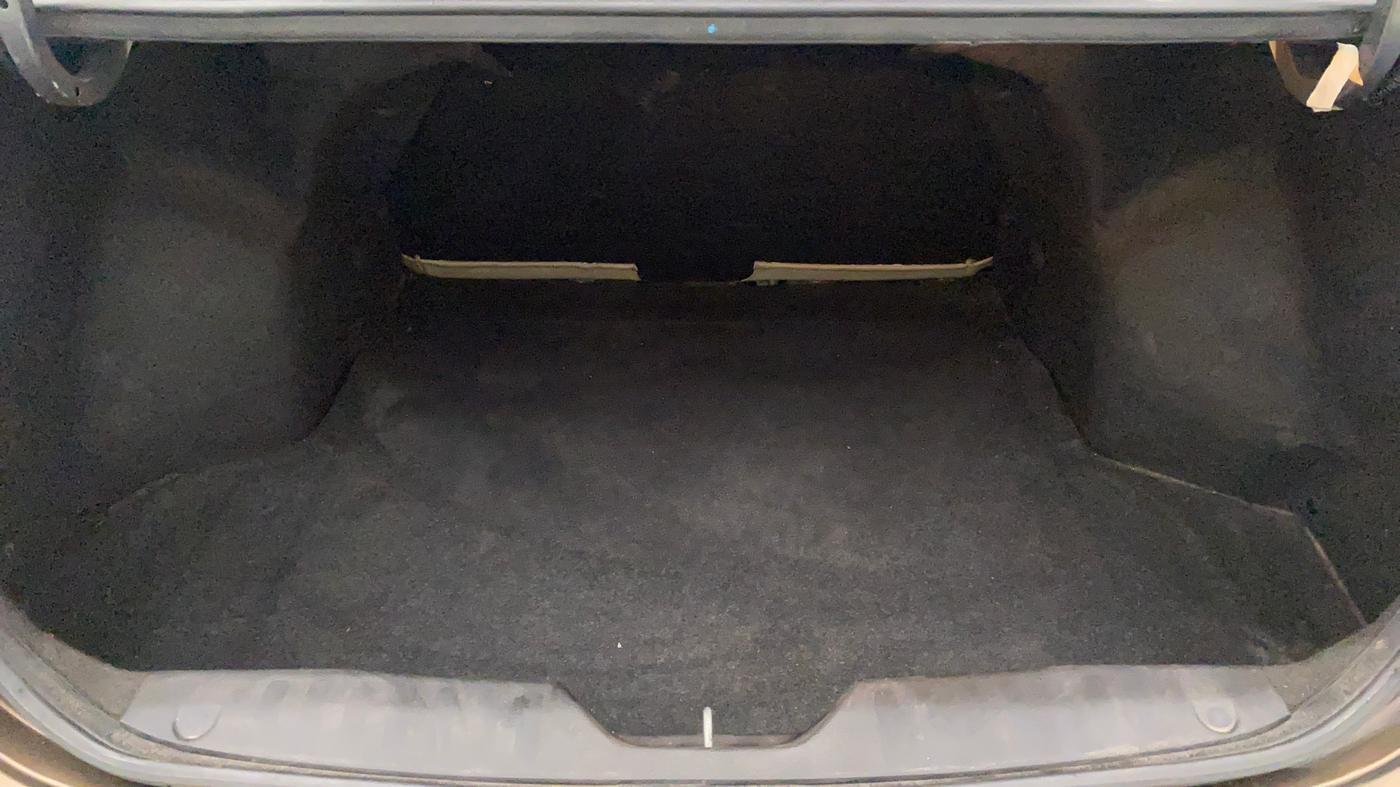 2016 Maruti Ciaz VXI+, Petrol, Manual, 93,385 km, Boot Inside