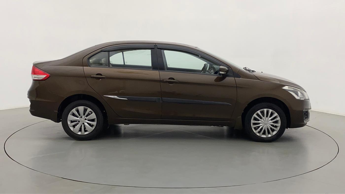 2016 Maruti Ciaz VXI+, Petrol, Manual, 93,385 km, Right Side