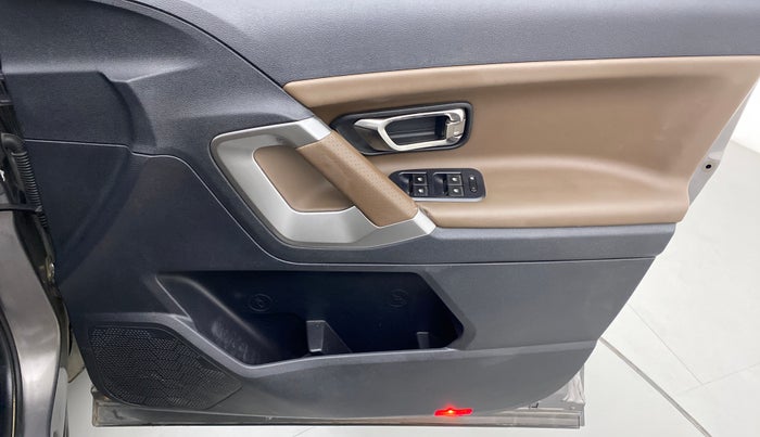 2019 Tata Harrier XZ PLUS 2.0L, Diesel, Manual, 34,430 km, Driver Side Door Panels Control