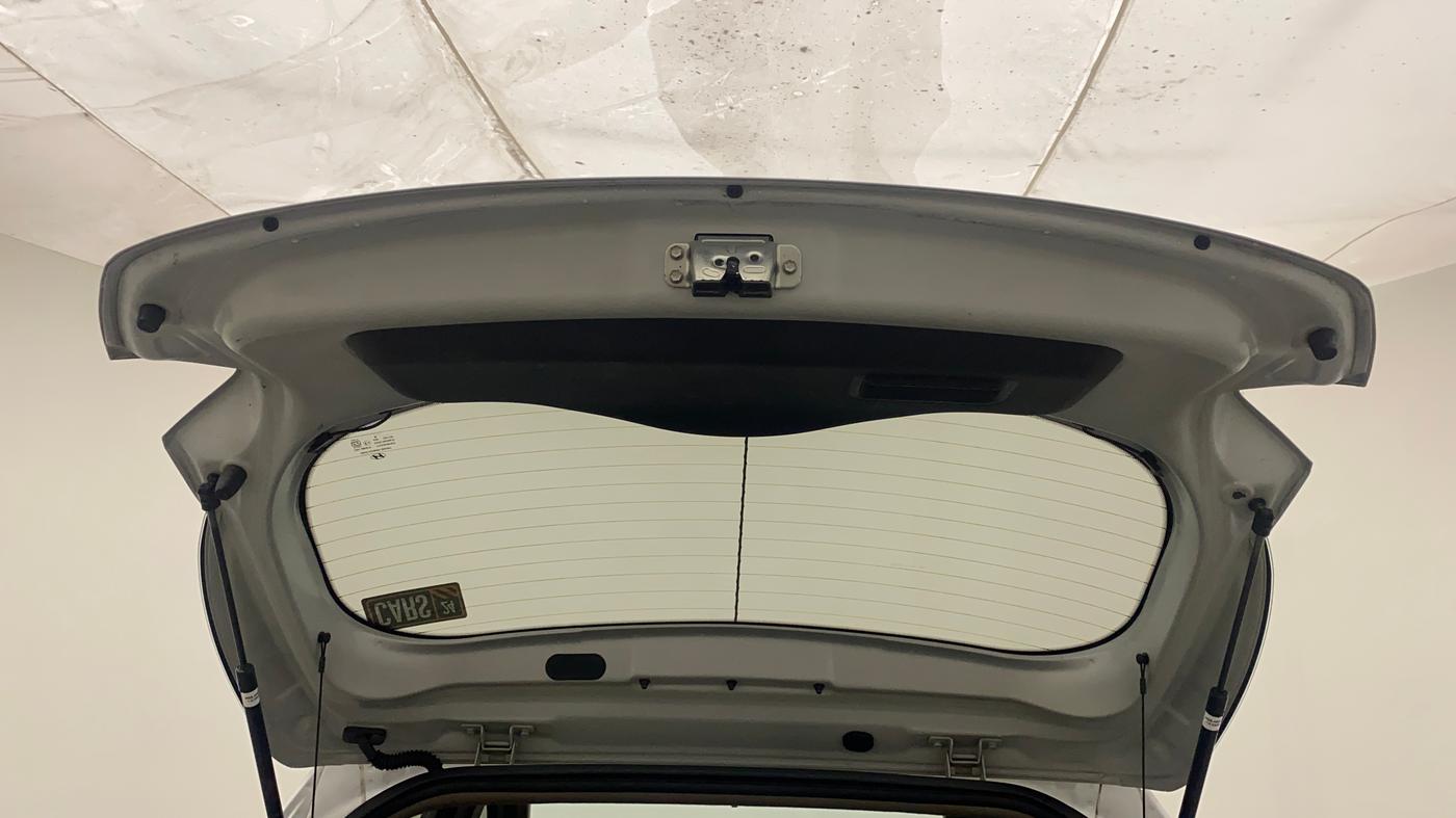 2018 Hyundai Grand i10 SPORTZ AT 1.2 KAPPA VTVT, Petrol, Automatic, 86,975 km, Boot Door Open