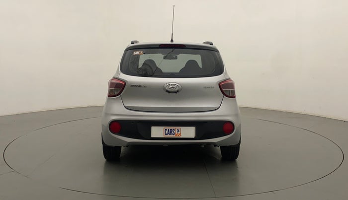 2018 Hyundai Grand i10 SPORTZ AT 1.2 KAPPA VTVT, Petrol, Automatic, 86,975 km, Back/Rear