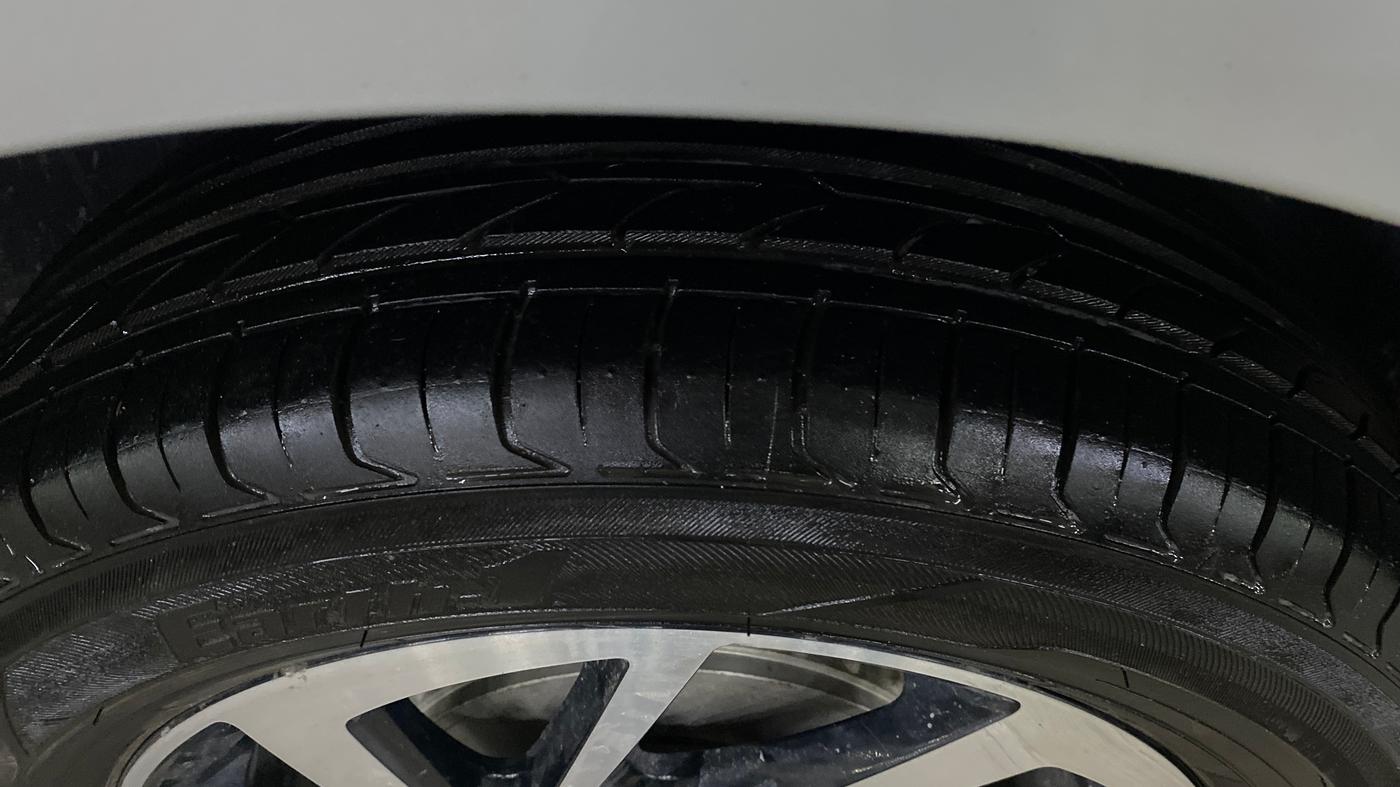 2022 Volkswagen VIRTUS TOPLINE TSI 1.0 MT, Petrol, Manual, 49,706 km, Left Rear Tyre Tread