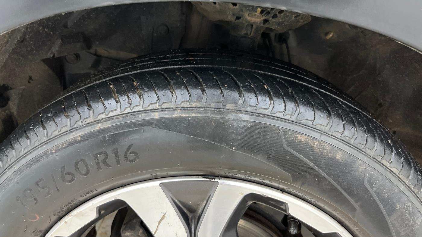 2018 Honda WR-V 1.2L I-VTEC S MT, Petrol, Manual, 70,224 km, Left Front Tyre Tread
