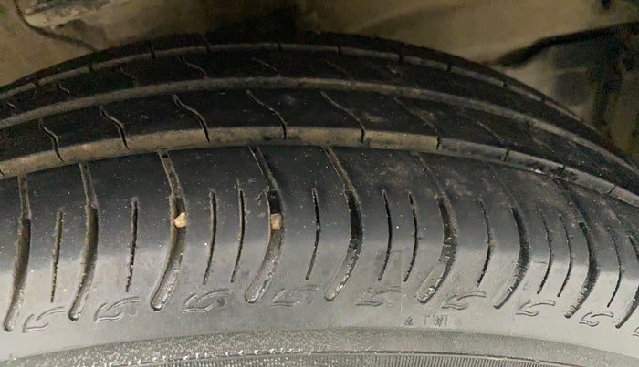 2020 Maruti S PRESSO VXI, Petrol, Manual, 23,393 km, Right Front Tyre Tread